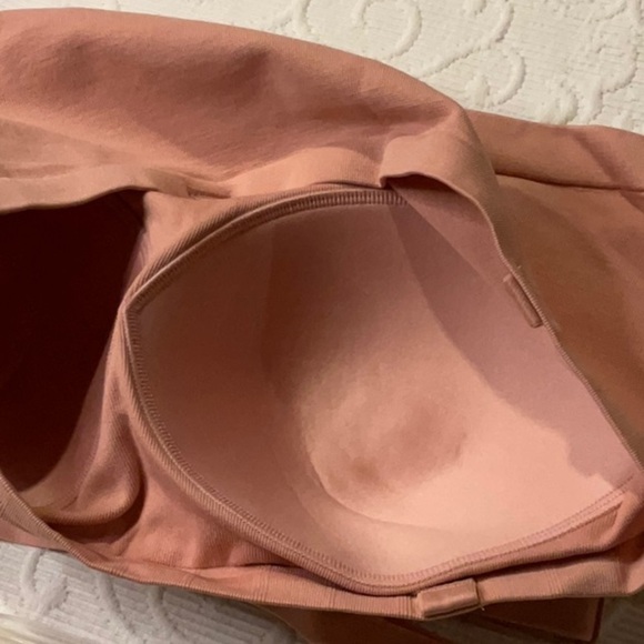 Convertible Strapless Bandeau Bra - NWT - Picture 7 of 12